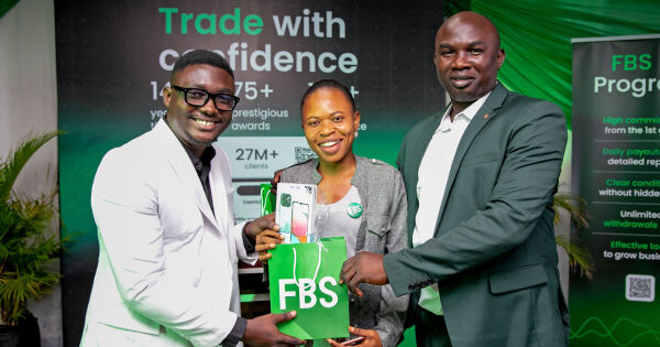 FBS recebe 200 traders no seminário em Lagos